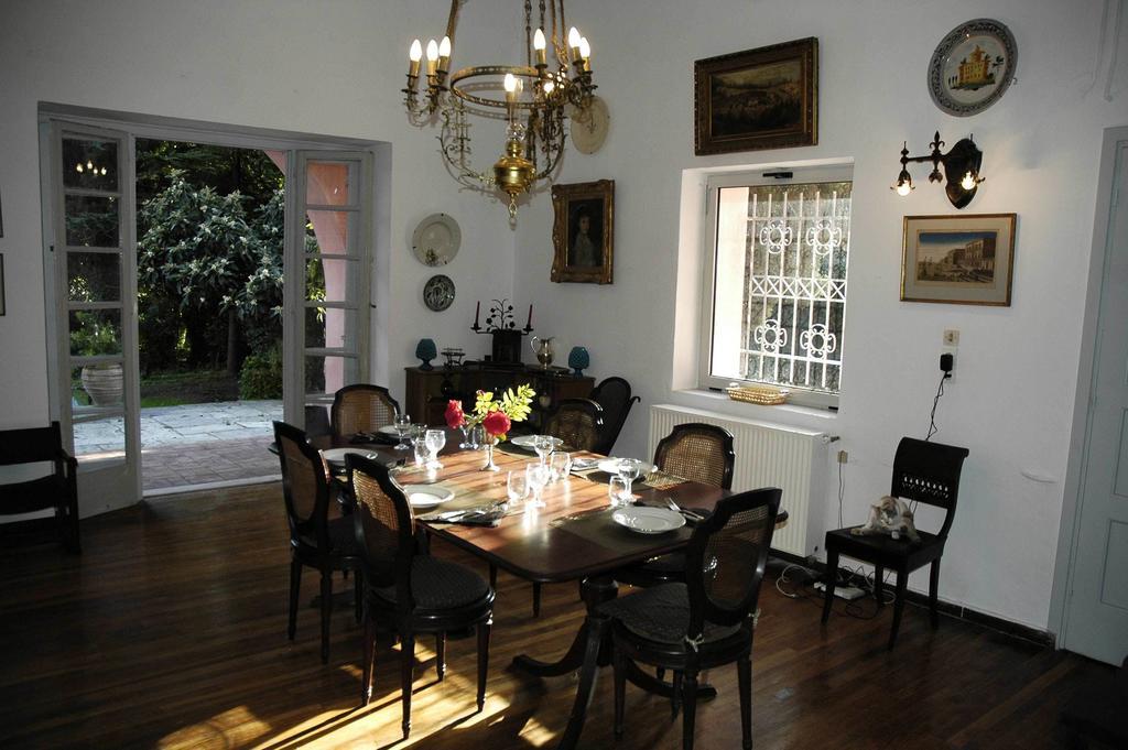 The Villa Averoff Kírinthos Zimmer foto